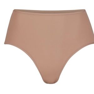 SKIMS MID WAIST TUMMY CONTROL THONG 2 Bundle NWOT